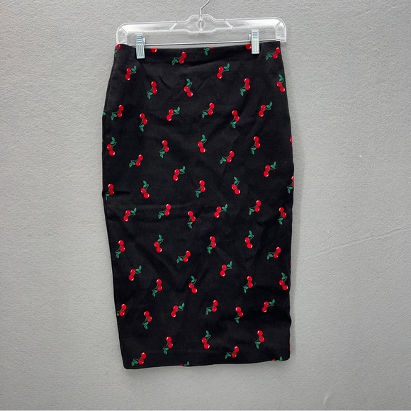 7th Avenue Design Studio New York & Company Women's Skirt XS Black Cherries - Picture 1 of 9